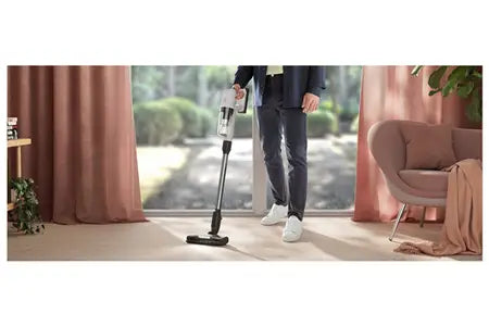 Aspirateur balai Electrolux 700 EP71HB14UV