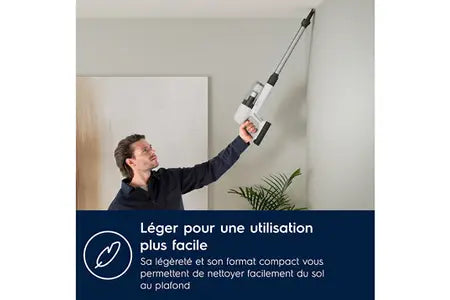 Aspirateur balai Electrolux 700 EP71HB14UV